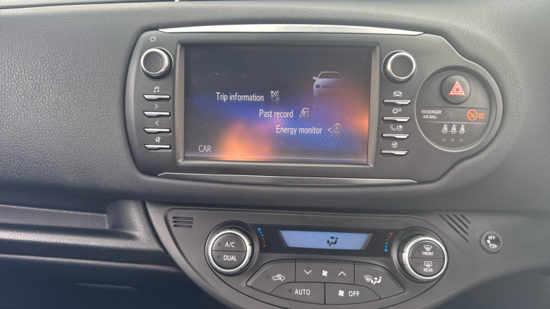 Toyota Yaris 1.5 Hybrid Excel 5dr CVT [Nav] Hybrid Hatchback